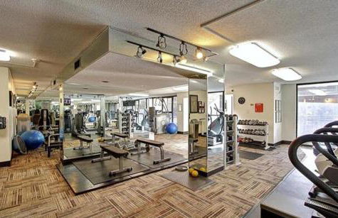 Brooks Tower Downtown Denver Furnished Apartment - Foto 6