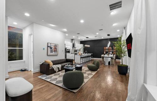 New Luxury Dallas Skyline View with Rooftop - Garage - MiniGolf - Firepit - WORLD CUP - Foto 47