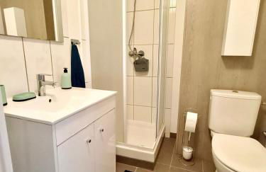 Chez les filles Defrance - Foto 9