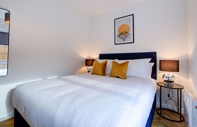 Hybrid Resi - Mitcham - Foto 8