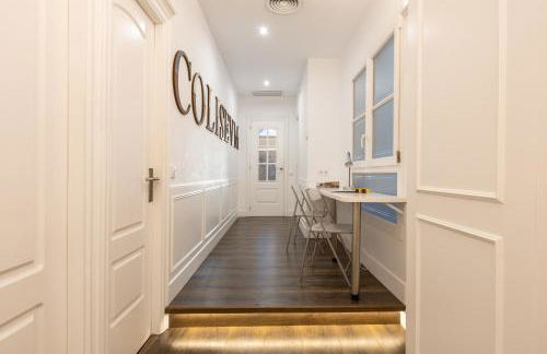 Enjoybcn Coliseum Apartments - Photo 40