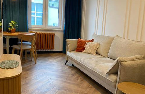 ZIELONE DRZWI Hajnówka - Foto 1