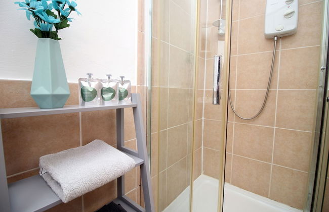 Karah Suites - Church Road II - Foto 43