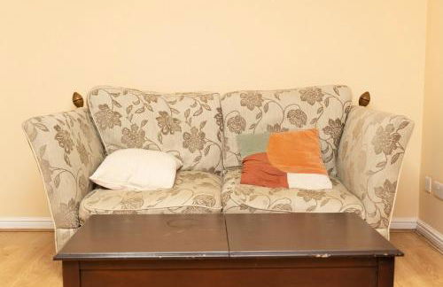 2 bed flat near Livingston North Station - Foto 24