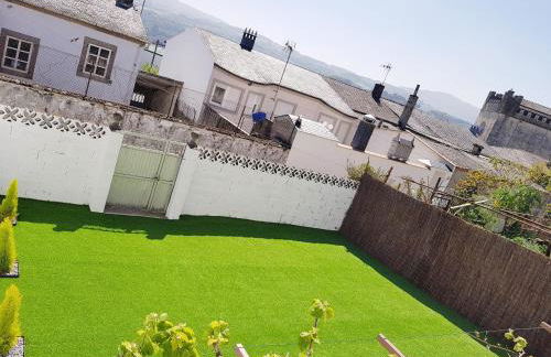 Casa Grande do Costureiro-Para Grupos en Portomarín con Terraza y Vistas - Foto 28