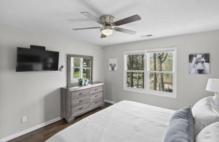 Porch Paradise by Avantstay New Pool, Firepit - Foto 58