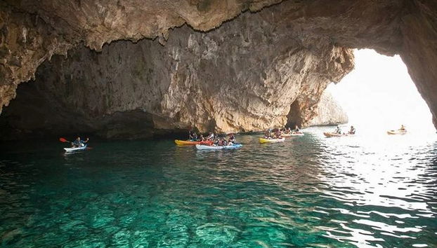 Kayak Javea Guiada Cala Granadella,cueva llop marí,cala en caló - Foto 3