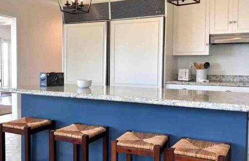 Direct Waterfront 4 Bedroom Beach House With Stunning LI Sound Views & Private Beach - Foto 12