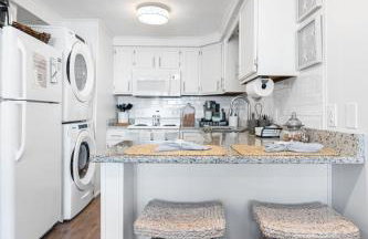 Ocean Block Condo 100 Steps From the Beach - Foto 9