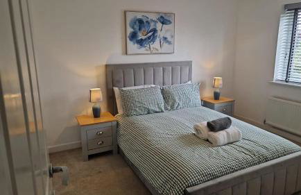 House - Sleeps 8 - Parking - Garden - Foto 13