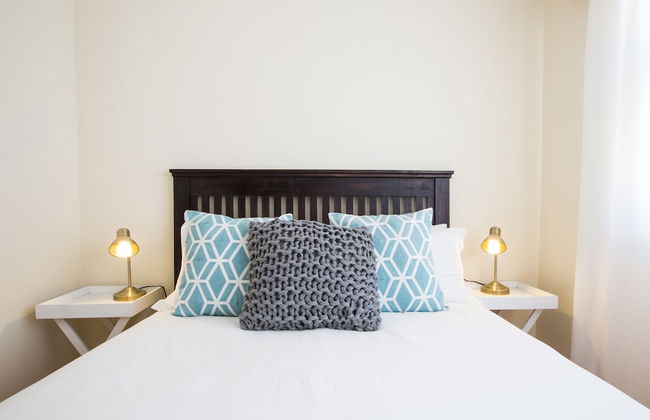 Loddeys Beach House - Photo 3