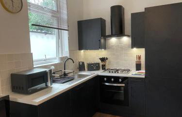 Flat 2, 297 Gillott Road, B16 0RT - Photo 4