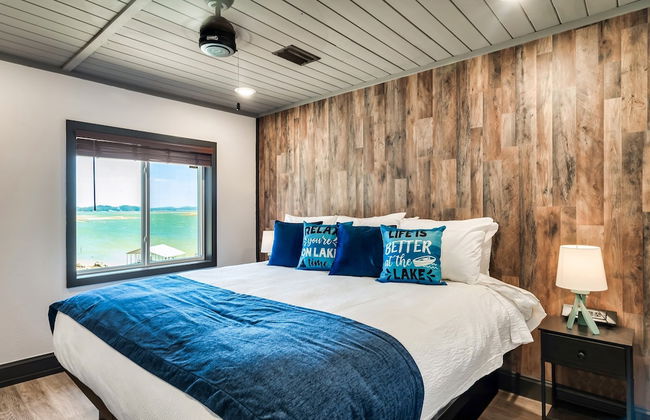 The Lodge at Lakeside - Photo 13