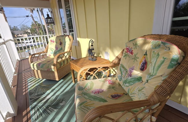 NEW Jungle Paradise Treehouse Suite With Resort Amenities Elevator Access Outdoor Kitchen Lagoon Lazy River Pool RV Hook up - Foto 35