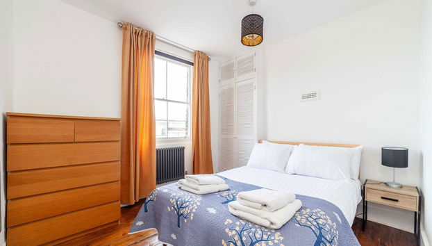 Charming Apartment in the Heart of Kennington - Foto 5, Habitación