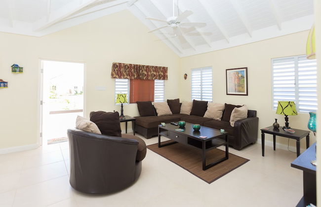 Ocho Rios Villa at Coolshade III - Photo 20