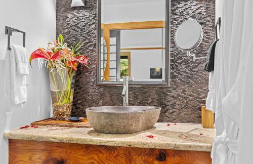 Volcano Tea House Cottage-SpaBath-HotTub-FirePlace - Foto 39