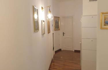 Donna Caterì - Photo 23