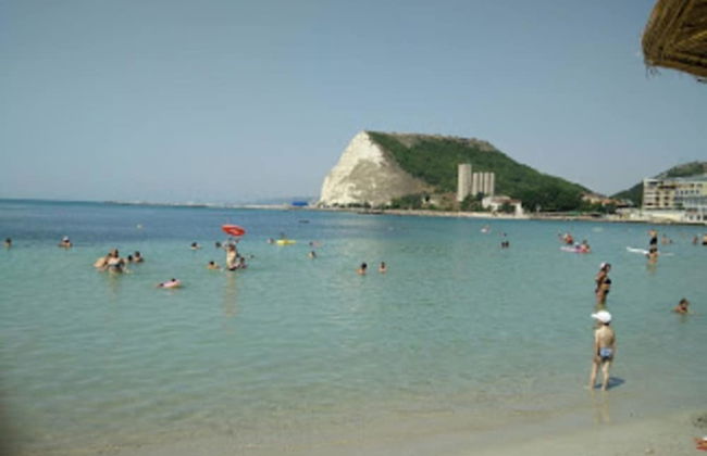 Stunning Beach Apart-sleeps 5! Pool & Sea Views! - Foto 25