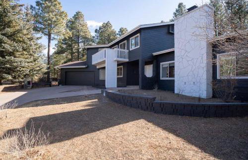 Family-Friendly Getaway Hot Tub Views EVSE - Foto 5