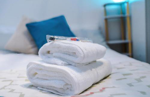 Central MCR 2BR 2BA, Parking, WiFi, Full Kitchen - Foto 45