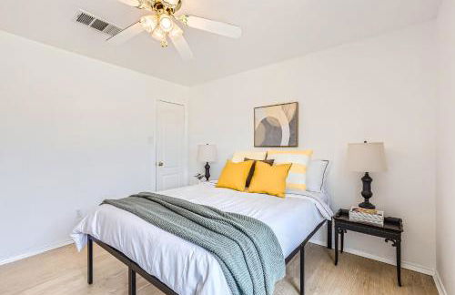 Bright & Luxury Entire House in Peaceful Neighborhood - Foto 20