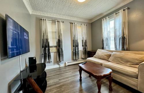 Cozy 1 BR, walk to subway, Free WiFi & Parking - Foto 37