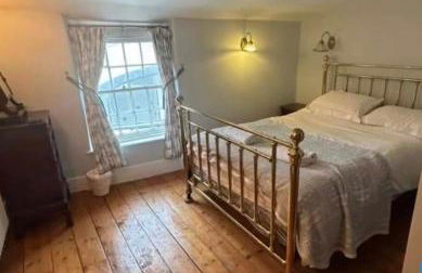 Little Monmouth 4 bedroom cottage, Old town Lyme Regis, dog friendly and parking - Photo 17