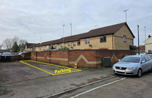 Jasmin's House, 2 bedroom house, private Parking - Photo 19