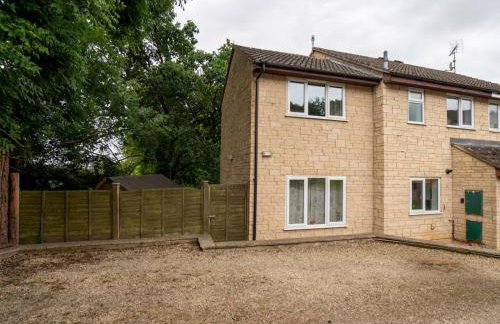 3 Bedroom family home Parking Garden - Pass the Keys - Foto 28