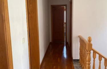 Agradable Villa con piscina y vistas al mar - Photo 14