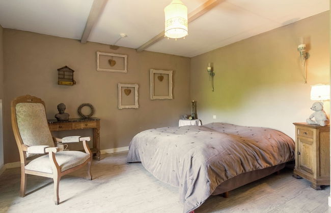 Quaint Holiday Home in Bievre in the Forest - Foto 4