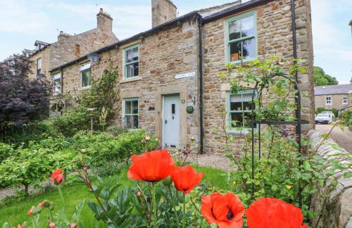 Chapel Cottage - Photo 1