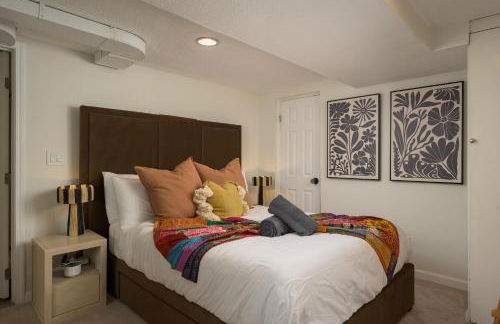 Stylish Denver Home w Fenced Yard Workspace DT - Foto 8