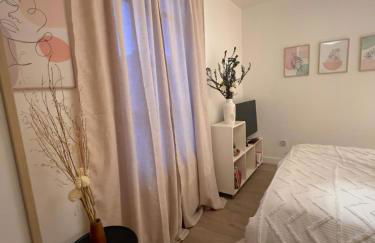 Escale Cosy à Pontoise avec terrasse - Foto 16