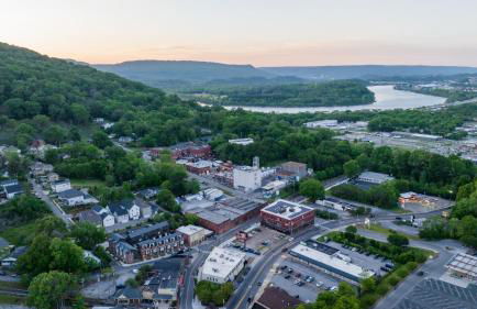 Your St Elmo Getaway for Rock City & Ruby Falls, 2BD townhome, 6 min to downtown - Foto 3