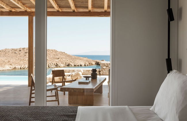 Casa Del Mar Mykonos Seaside Resort - Photo 26