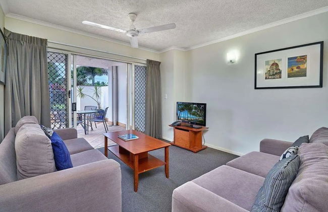 North Cove Waterfront Suites - Photo 9