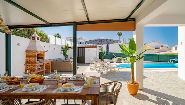 Villa Harpista in Guia by Ideal Homes - Photo 2, Room