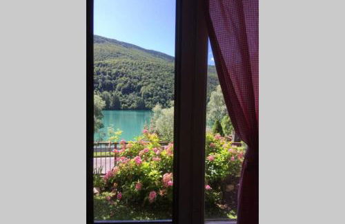 Casa a schiera fronte lago con giardino - Foto 10