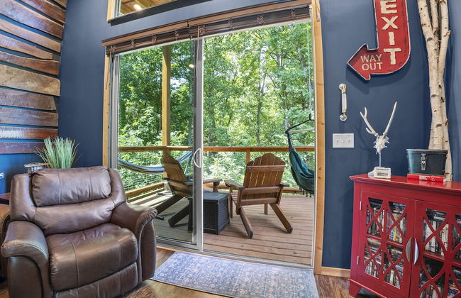 Tiny Houses of French Village - Photo 31