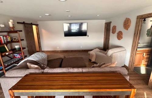 Sunset Serenity 5 Bedroom, Private Lake, Hot Tub - Foto 56