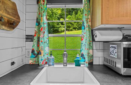 River Crossing Tiny Cabin - Foto 17