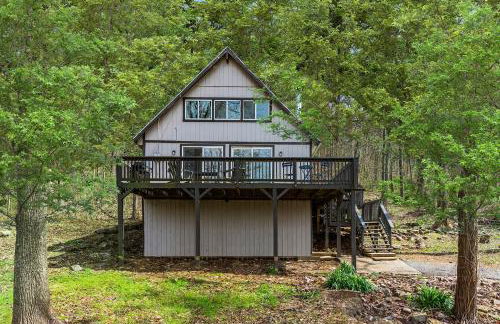 Hot Tub, Wraparound Deck, & WiFi at Chalet Cabin - Foto 23