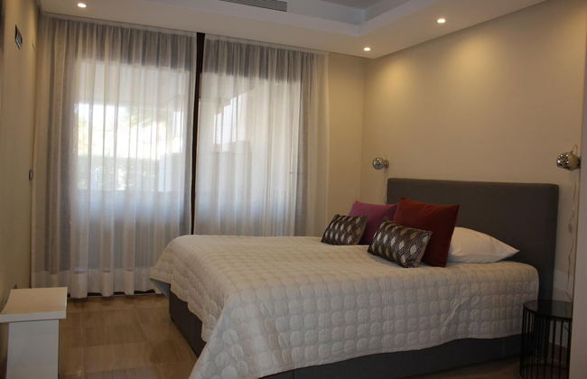 Beach Apartment with Private Pool - Foto 2