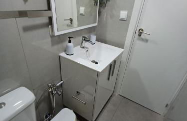 Alicante Postiguet Studios - Photo 26