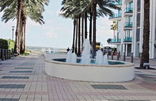 Upscale Apartment in the Heart of Brickell - Foto 96