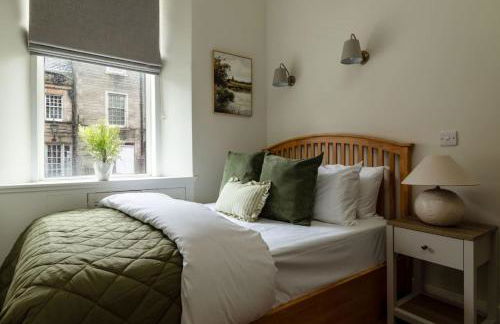 Cosy Callander One Bed Apartment Wood Burner and Free Parking - Foto 3