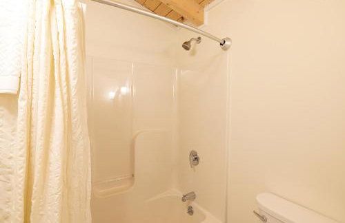 Top Floor Condo w/ Ocean Views [Admirals Quarters] - Foto 31