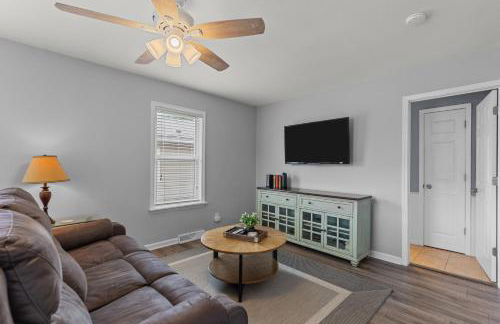 Charming Duplex on Main - Foto 17